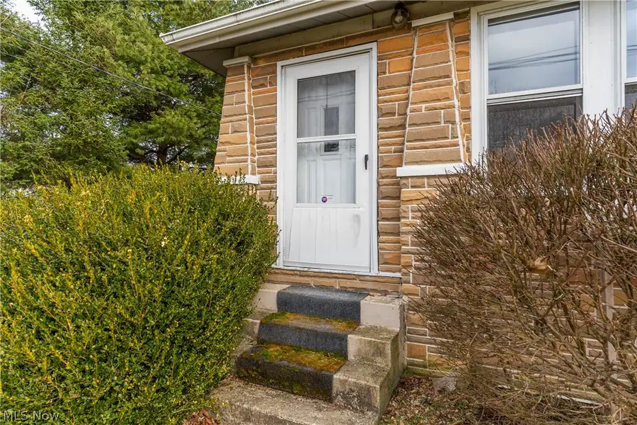 12277 South Avenue, North Lima, OH 44452 - #3