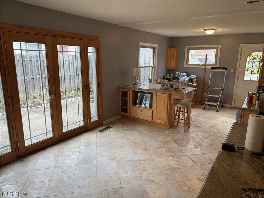 287 Edgewood Drive, Berea, OH 44017 - #3