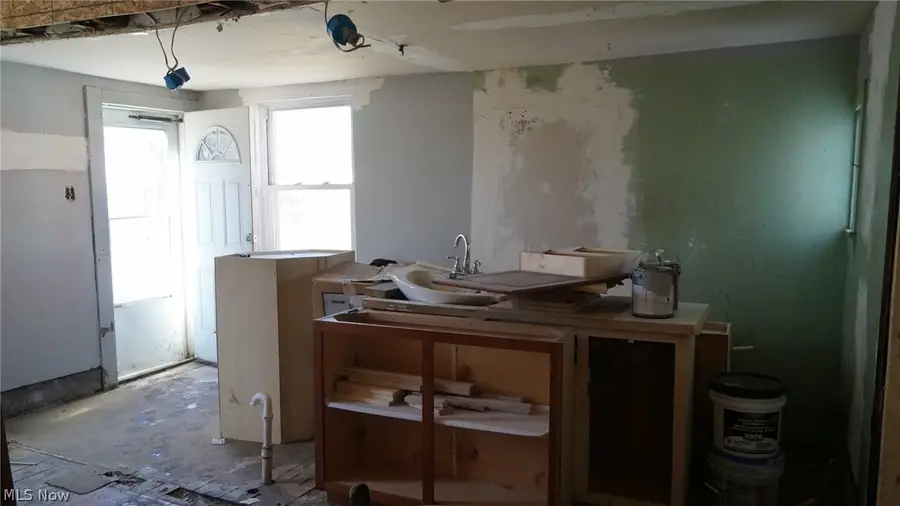 858 May Street, Akron, OH 44311 - #3