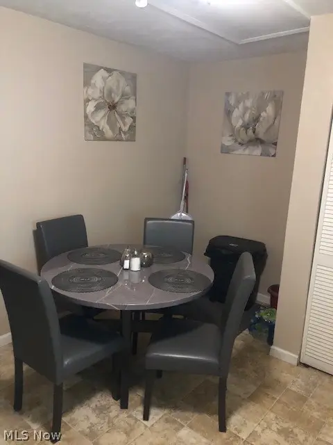 13104 Wainfleet Avenue, Cleveland, OH 44135 - #3