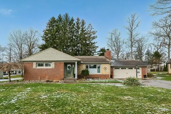 2625 Belleflower Drive, Alliance, OH 44601