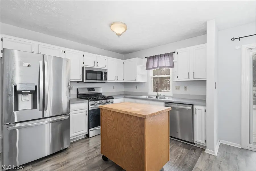 1183 Eastland Avenue, Akron, OH 44305 - #2