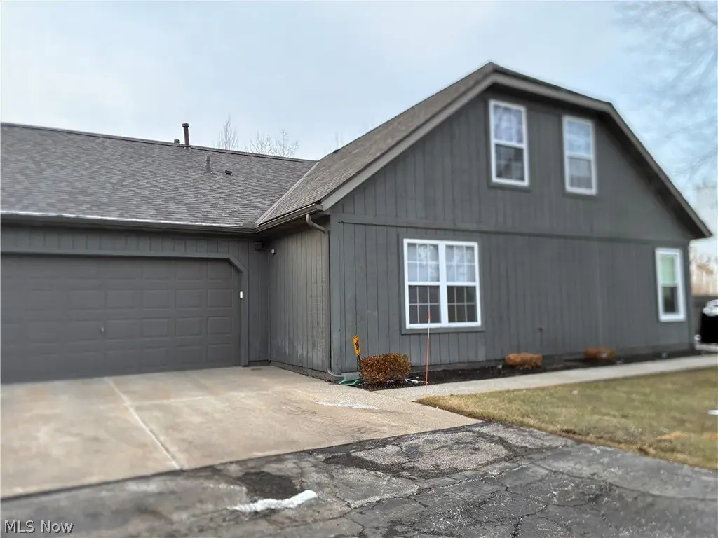 8050 Harbor Creek Drive #1802, Mentor On The Lake, OH 44060 - #1