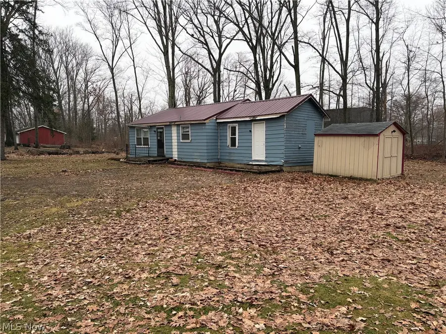 42082 Duquesne W Street, Columbiana, OH 44408 - #3