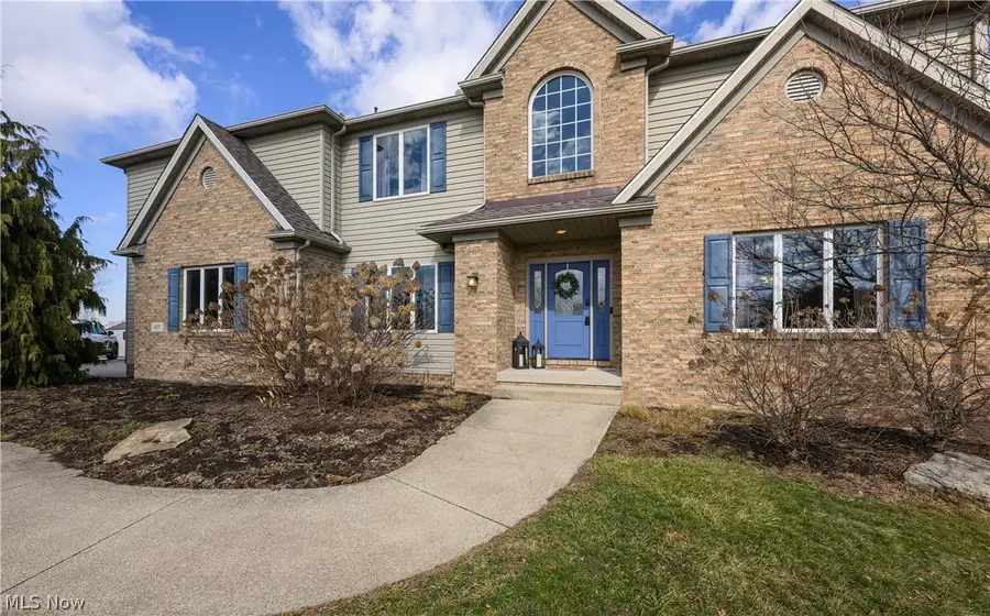 1617 Charolais Nw Street, Uniontown, OH 44685 - #2