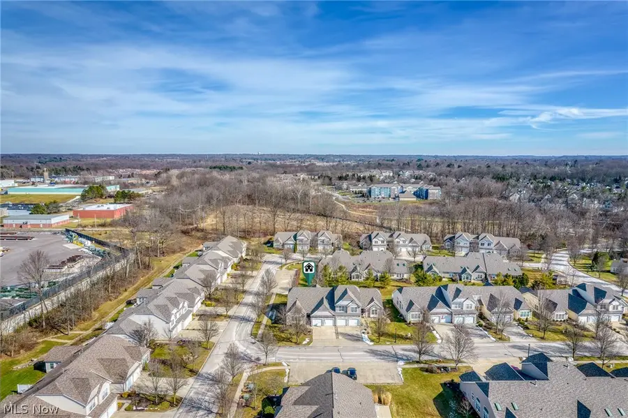 3489 Cobblestone Lane, Cuyahoga Falls, OH 44223 - #3