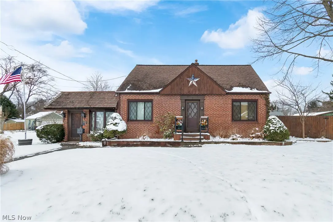 42 Woolf Avenue, Akron, OH 44312 - #1