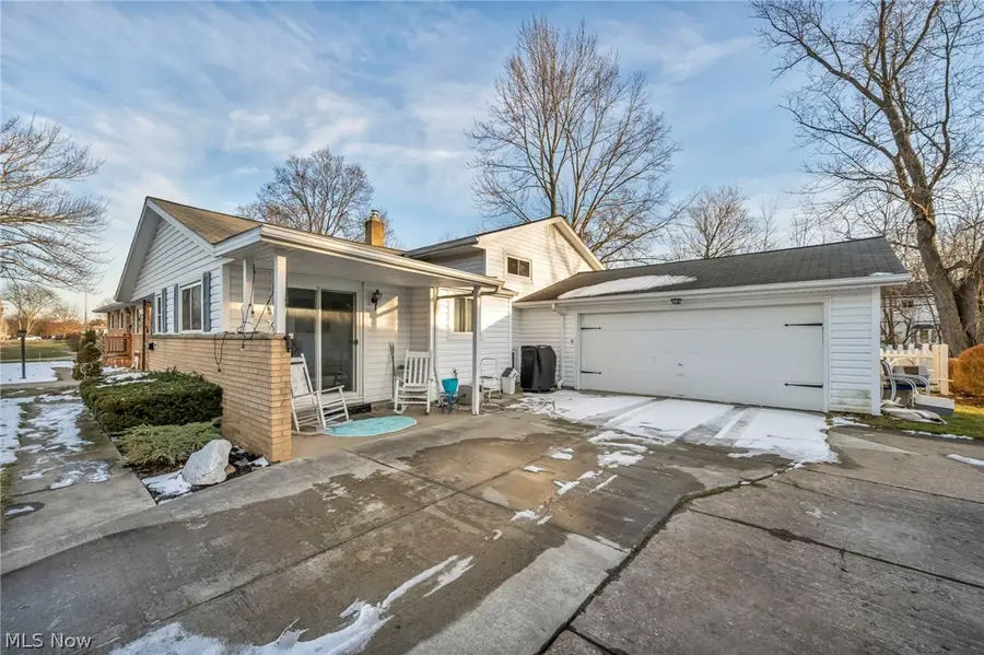 24207 Lebern Drive, North Olmsted, OH 44070 - #3