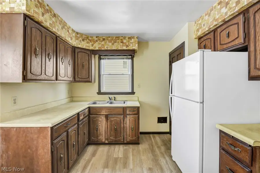 5615 Luelda Avenue, Parma, OH 44129 - #3