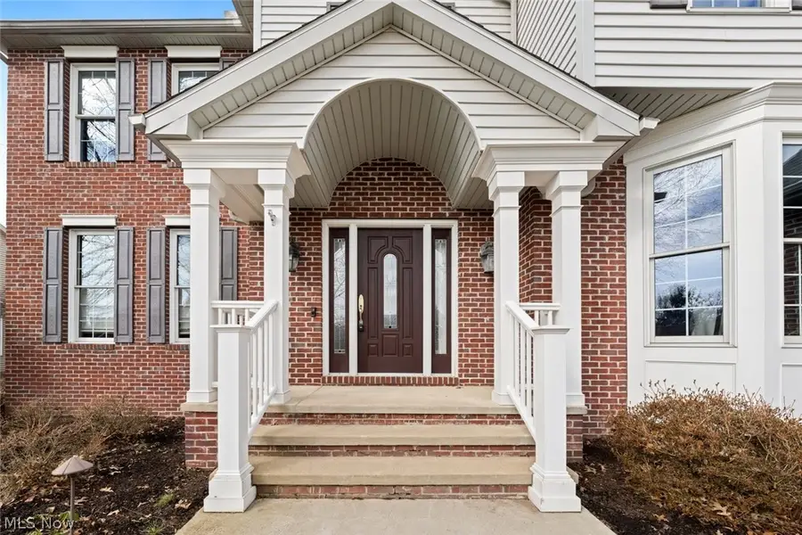 652 Treeside Lane, Avon Lake, OH 44012 - #2