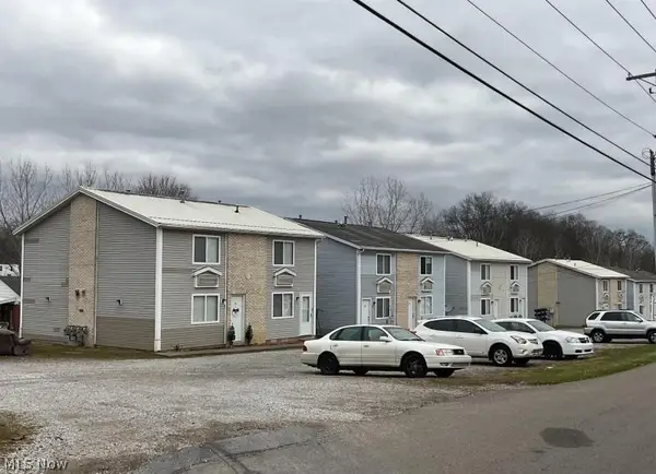 3215 Moxadarla Drive, Zanesville, OH 43701