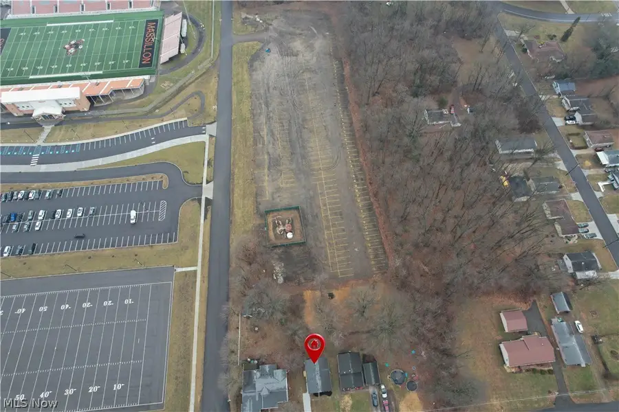 275 20th Se Street, Massillon, OH 44646 - #2