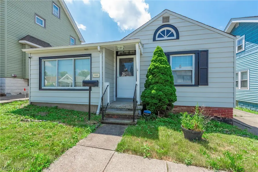 9518 Plymouth Avenue, Cleveland, OH 44125 - #2