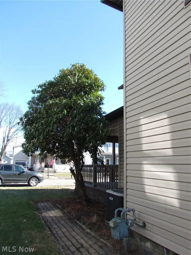 333 S 9th Street, Coshocton, OH 43812 - #3