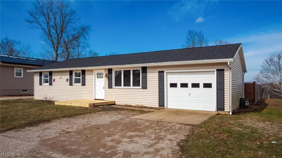 96 Summit Street, Roseville, OH 43777 - #2