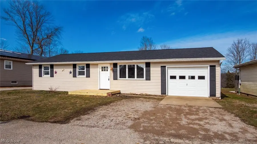 96 Summit Street, Roseville, OH 43777 - #3