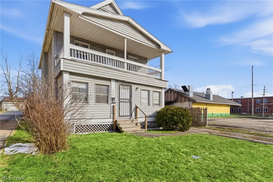 4025 E 144th Street, Cleveland, OH 44128 - #3