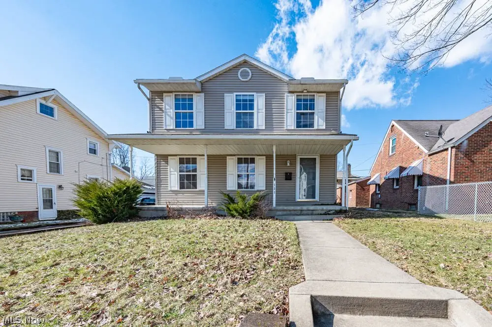 131 Roslyn Nw Avenue, Canton, OH 44708 - #1