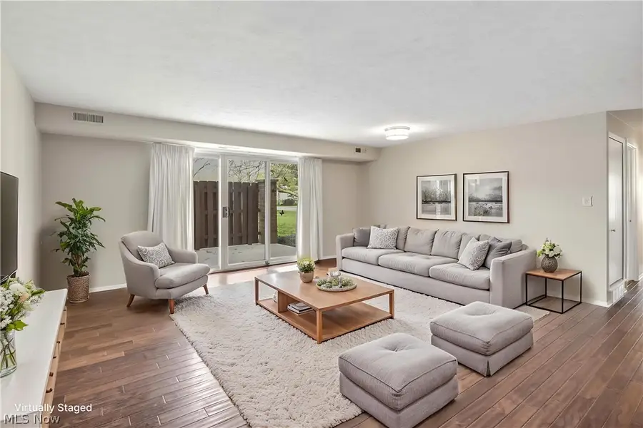 26195 Raintree Boulevard #B4, Olmsted Falls, OH 44138 - #2