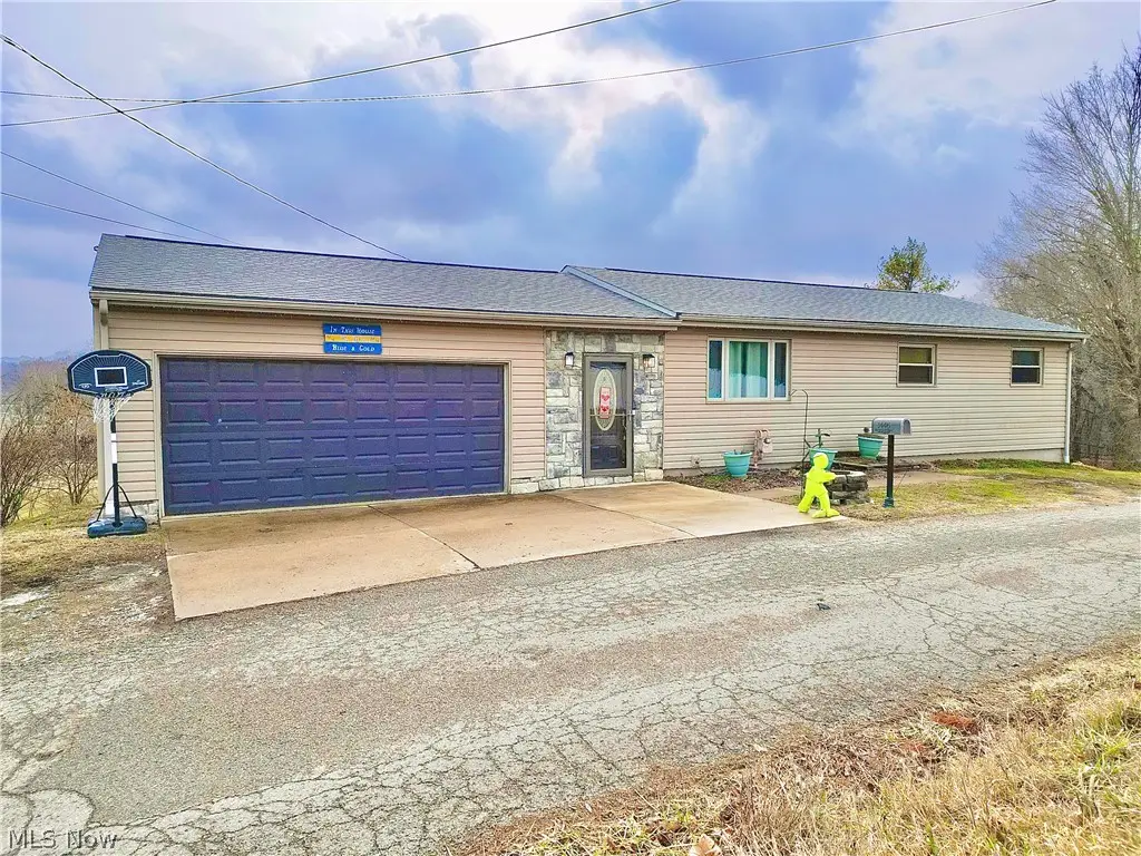 1446 Riverview Drive, Zanesville, OH 43701 - #1