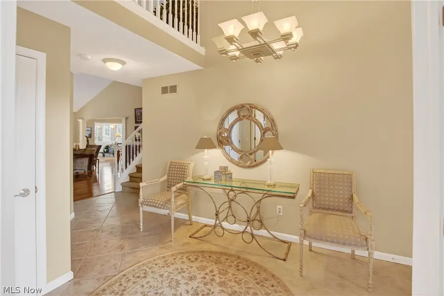 407 Clearbrook Drive, Avon Lake, OH 44012 - #2