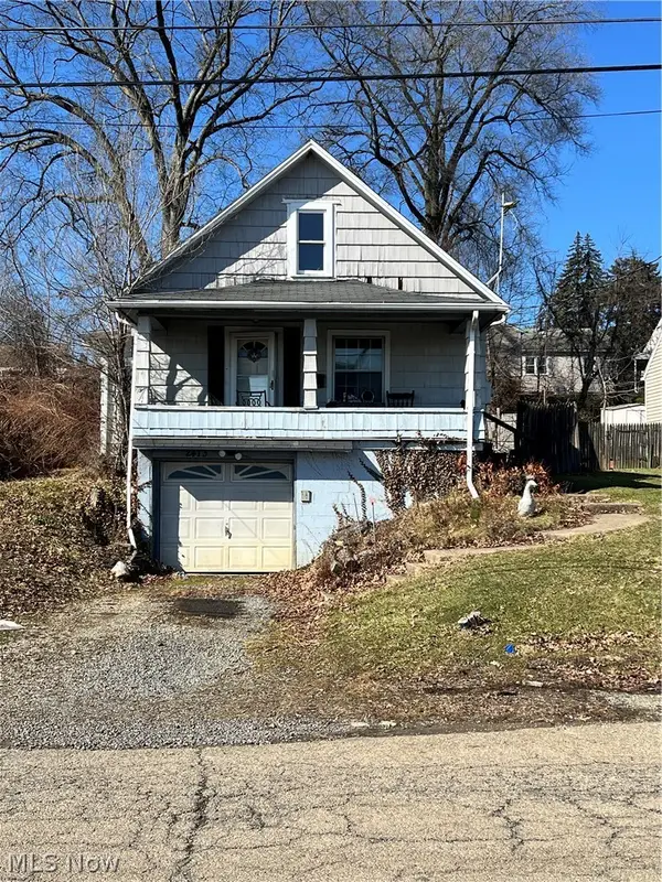 2413 Clearview Nw Avenue, Canton, OH 44708