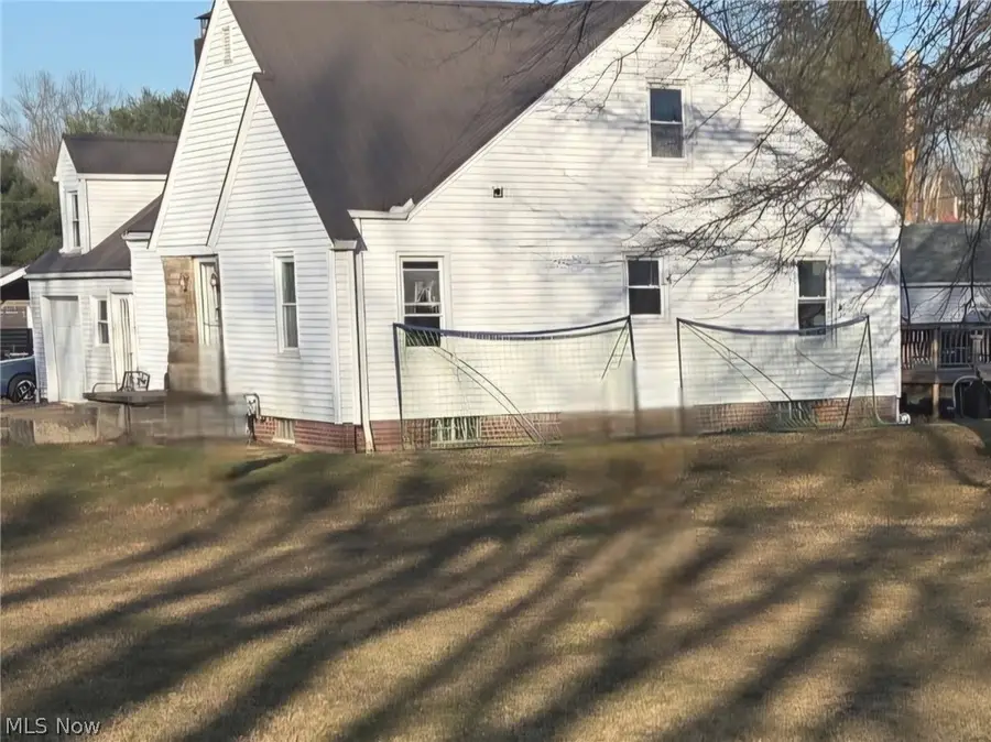 210 Biggs Avenue, Conesville, OH 43811 - #3