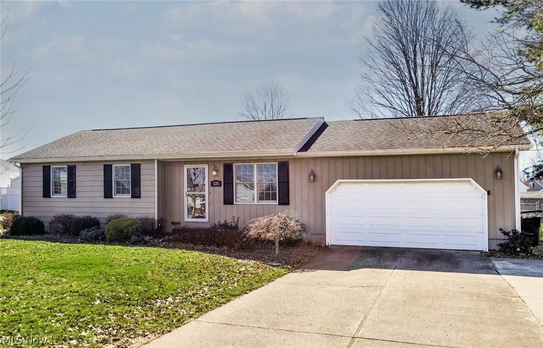 125 Bittersweet Drive, Columbiana, OH 44408 - #1