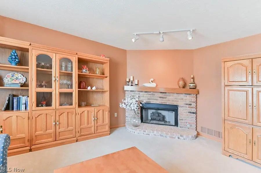 443 Scarborough Lane #443, Painesville, OH 44077 - #3