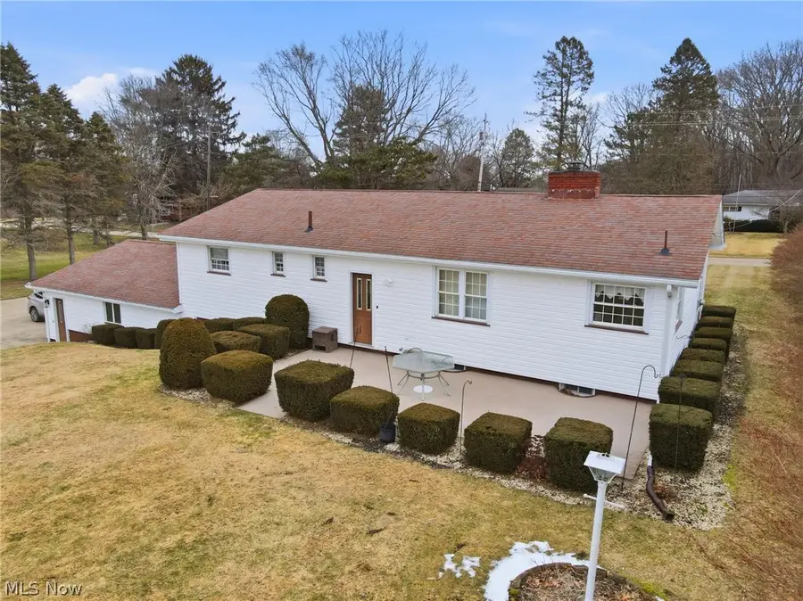 255 N Amboy Road, Conneaut, OH 44030 - #2