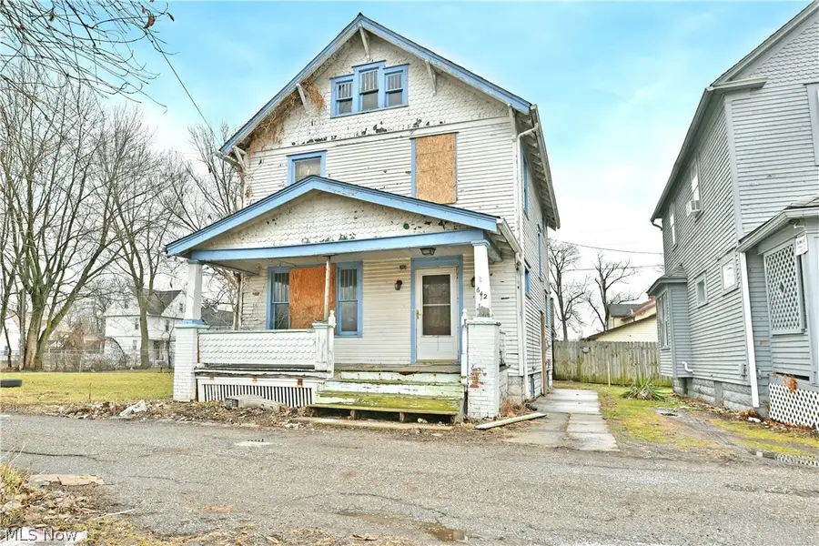 642 St Clair Avenue, Warren, OH 44483 - #2