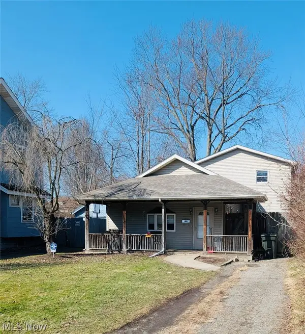 852 Kenilworth Se Avenue, Warren, OH 44484