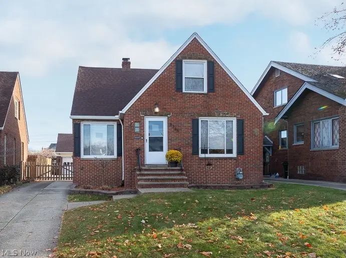 6365 Doncaster Avenue, Parma, OH 44129 - #1