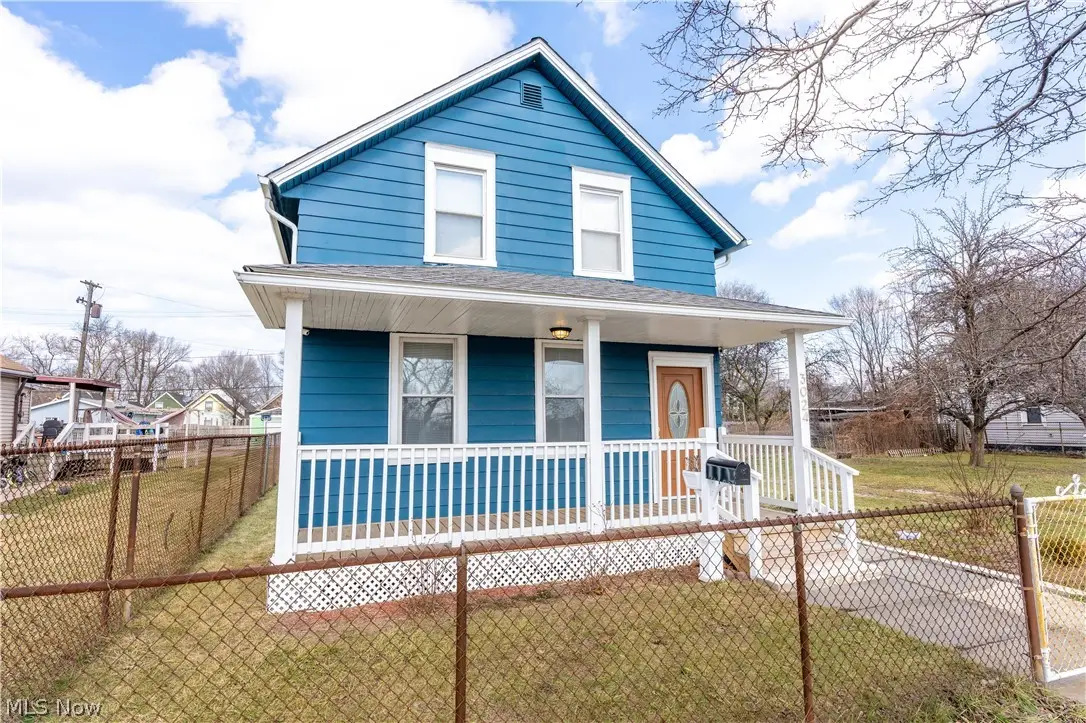 3024 Vega Avenue, Cleveland, OH 44113 - #1