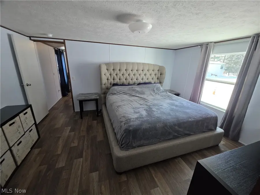 135 Inglewood Place, Elyria, OH 44035 - #3