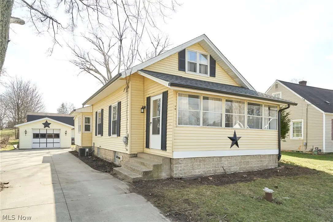 3248 State Nw Street, North Canton, OH 44720 - #1