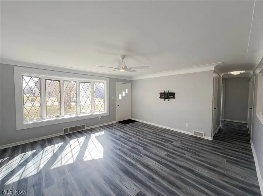 18715 Libby Road, Maple Heights, OH 44137 - #3