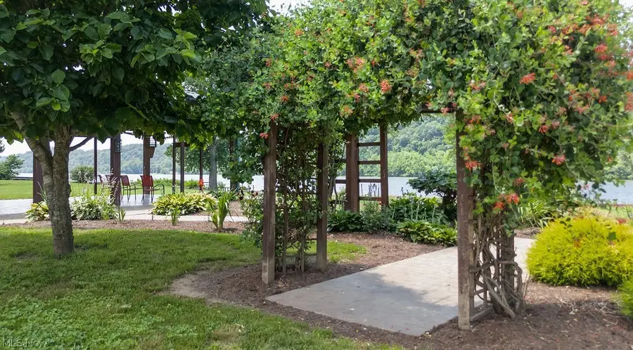 390 Powell Riverfront Road, Saint Marys, WV 26170 - #3