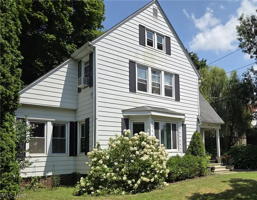 31 Medford Avenue, Akron, OH 44310 - #2