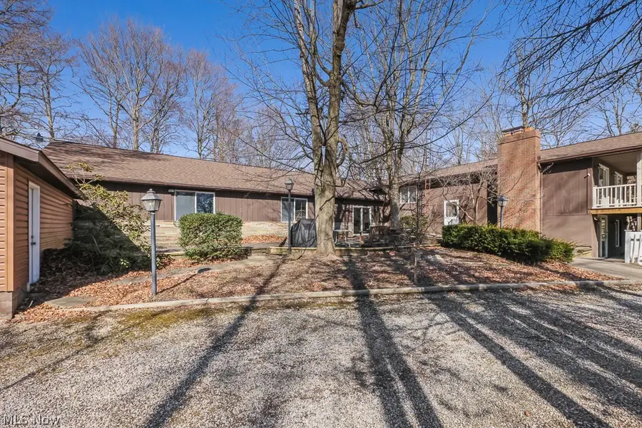 13881 Salem Church Ne Street, Paris, OH 44669 - #2