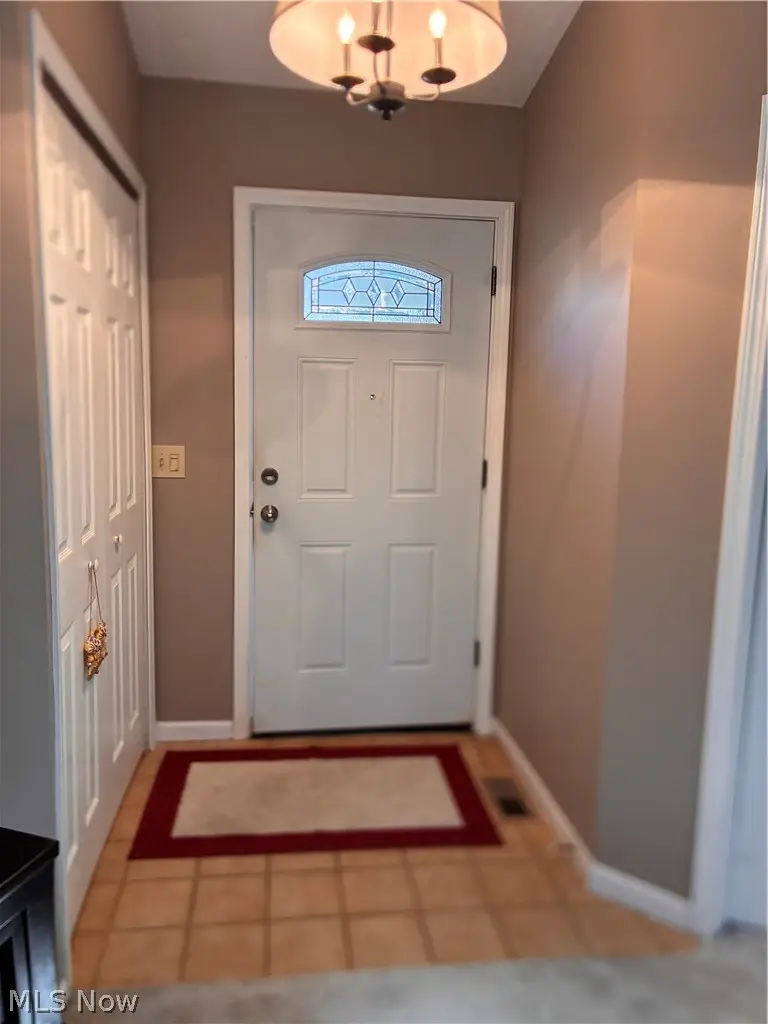 9136 Richards Drive, Mentor, OH 44060 - #3