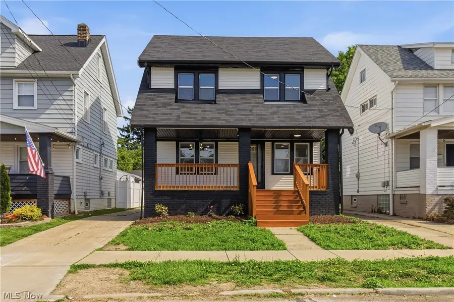18815 Arrowhead Avenue, Cleveland, OH 44119 - #3