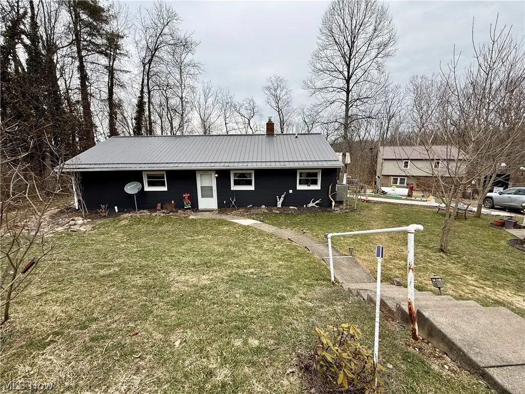 3201 Parkland Sw Drive, Carrollton, OH 44615 - #1