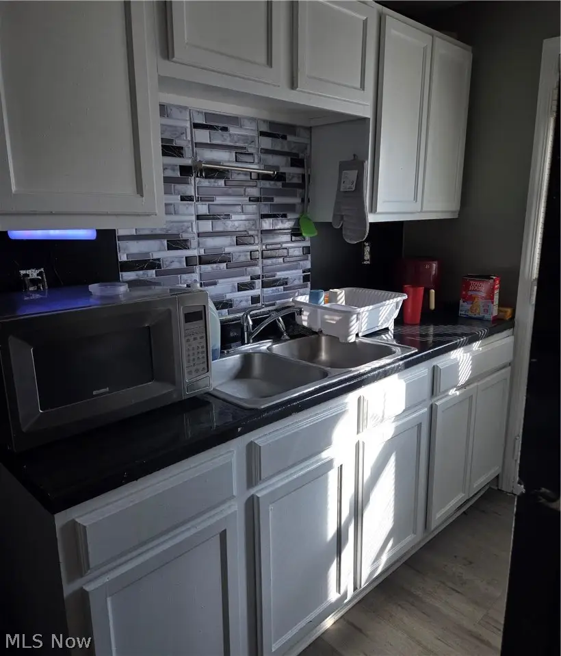 21670 Crystal Avenue, Euclid, OH 44123 - #3