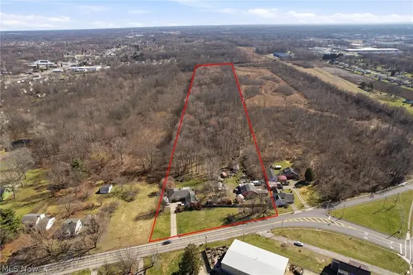 6261 Elyria Avenue, Elyria, OH 44035