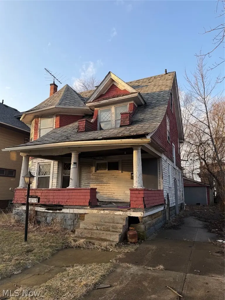 10719 Grantwood Avenue, Cleveland, OH 44108 - #3