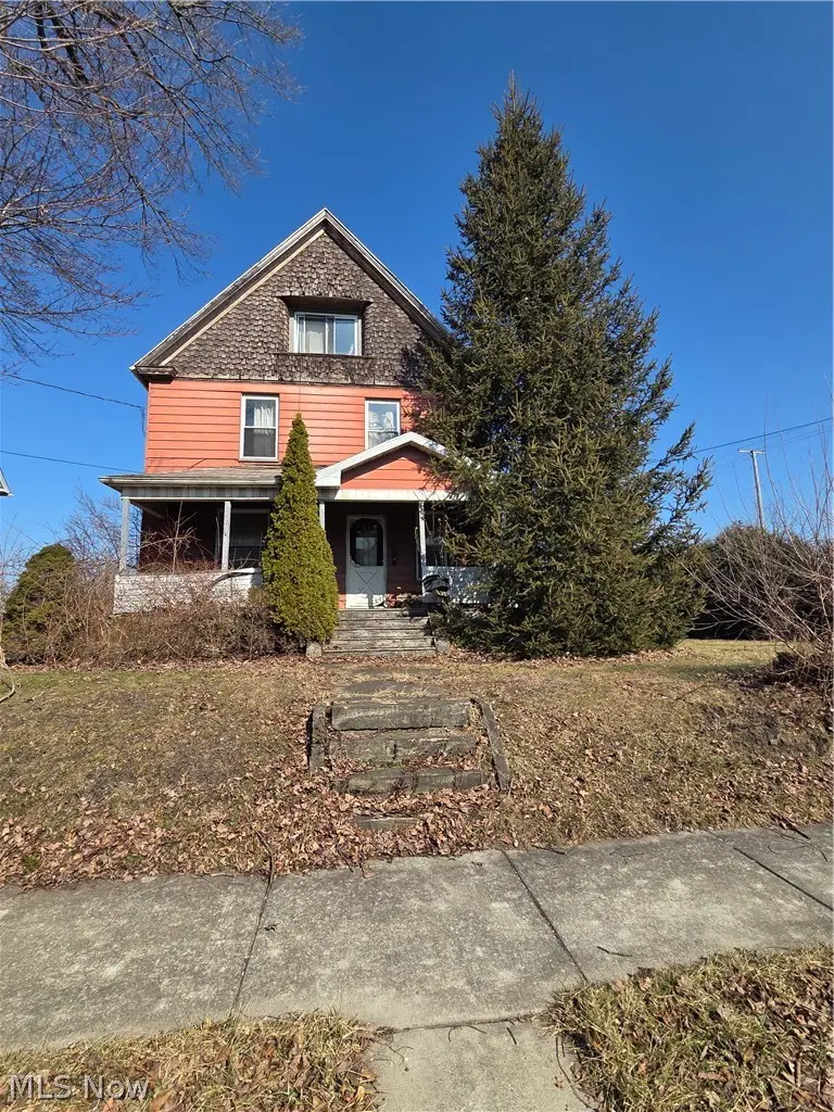 148 E Wilson Avenue, Girard, OH 44420 - #2