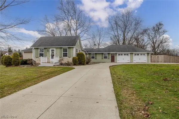 2648 Warner Road, Hinckley, OH 44233