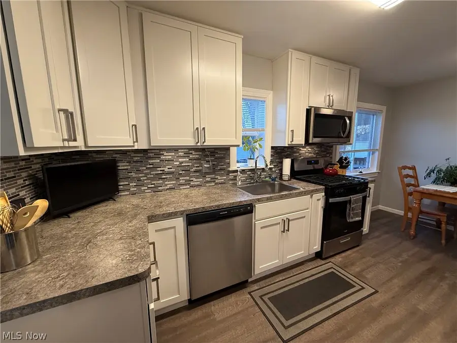 411 E 270th Street, Euclid, OH 44132 - #2