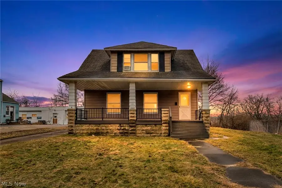 15264 Broadway Avenue, Maple Heights, OH 44137 - #2